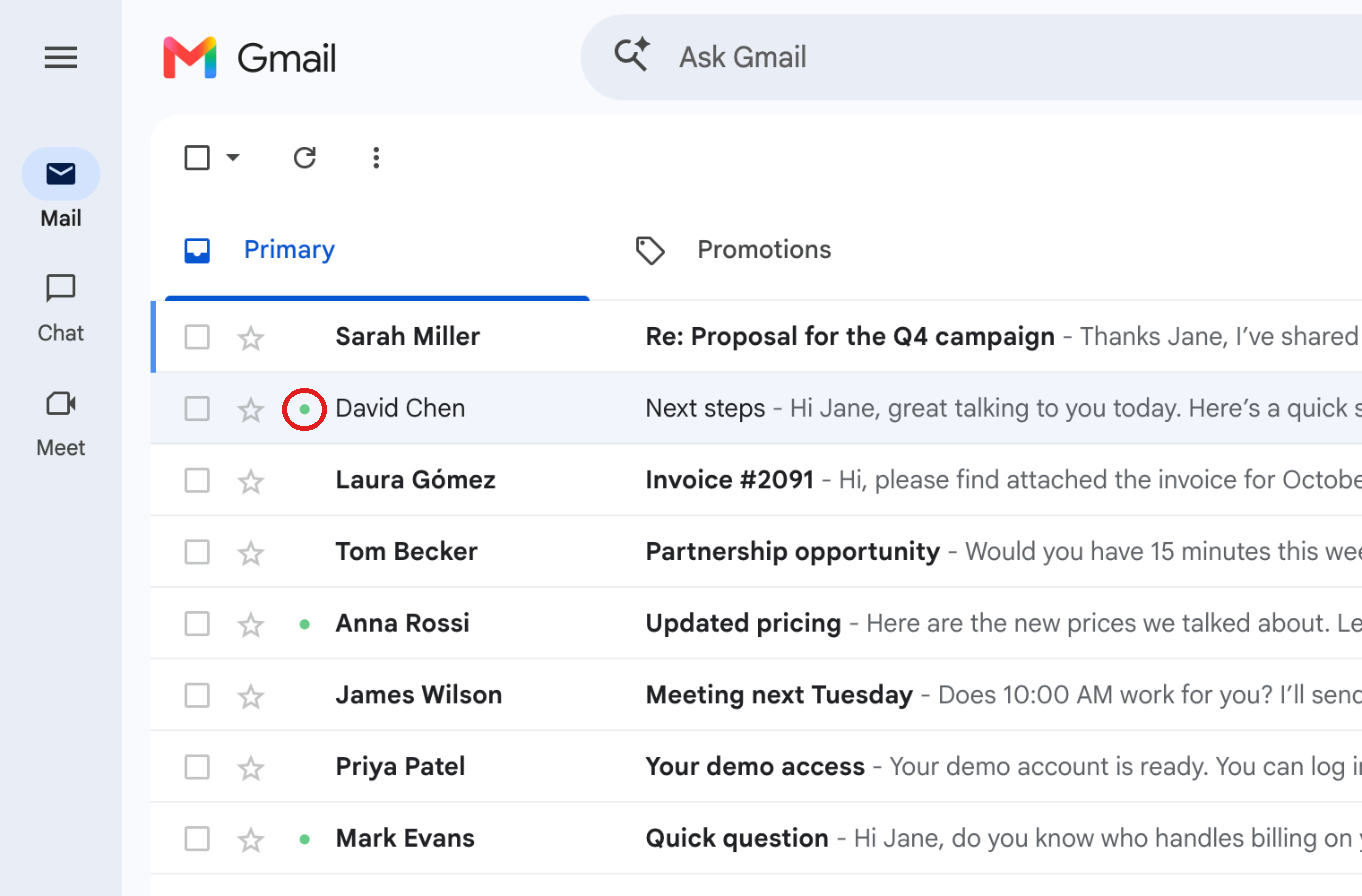 Green dot next to an incoming tracked email in the Gmail inbox